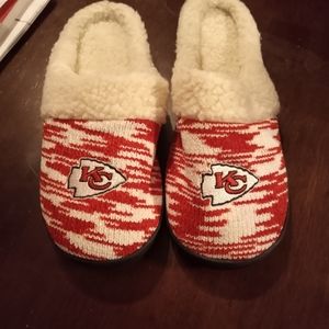 Ladies Kansas City Chiefs slippers